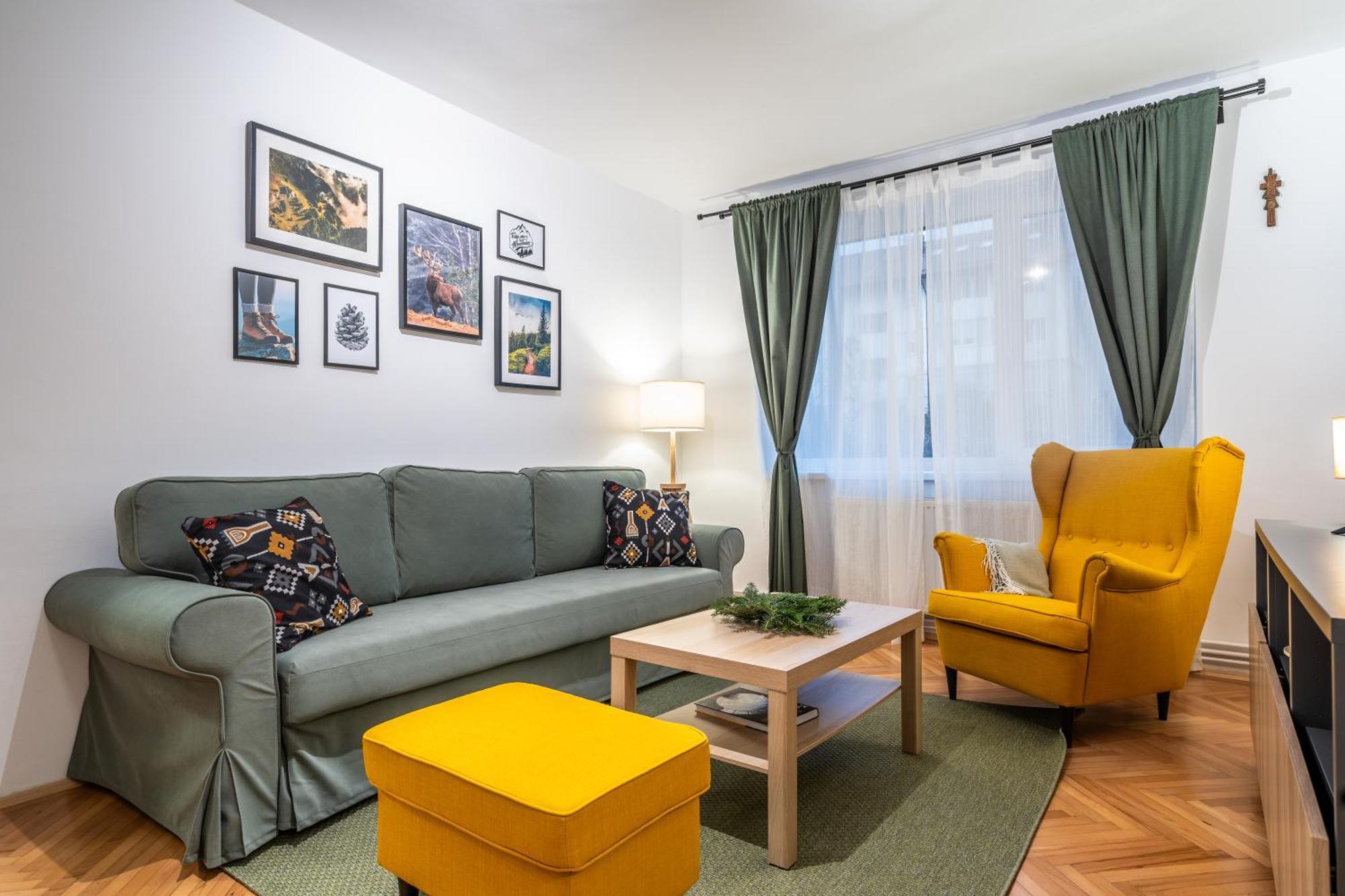 The Cozy Deer Apartment 시나이아 외부 사진