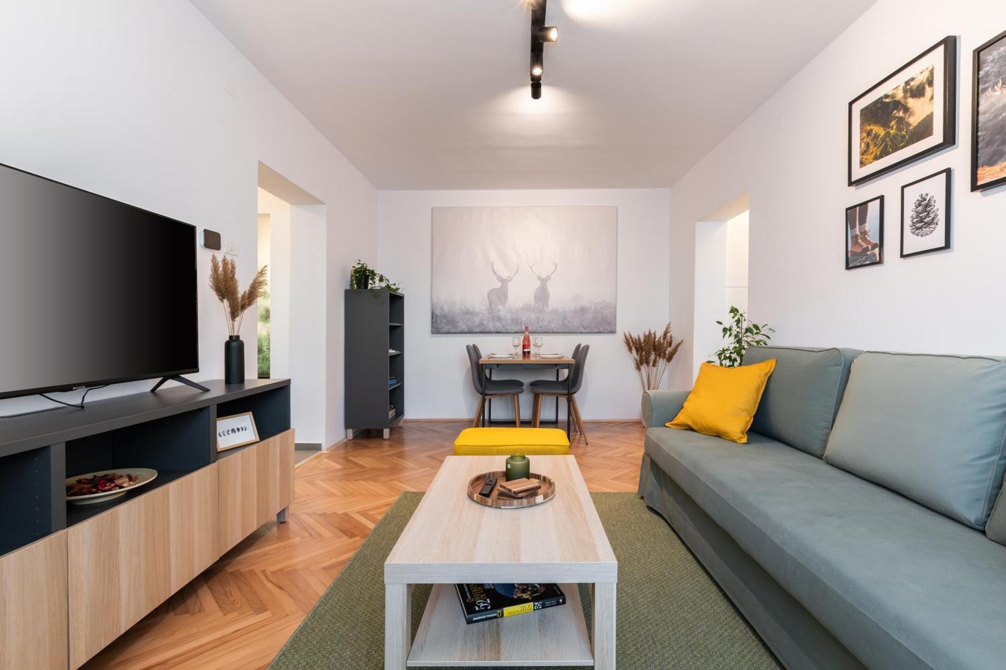 The Cozy Deer Apartment 시나이아 외부 사진