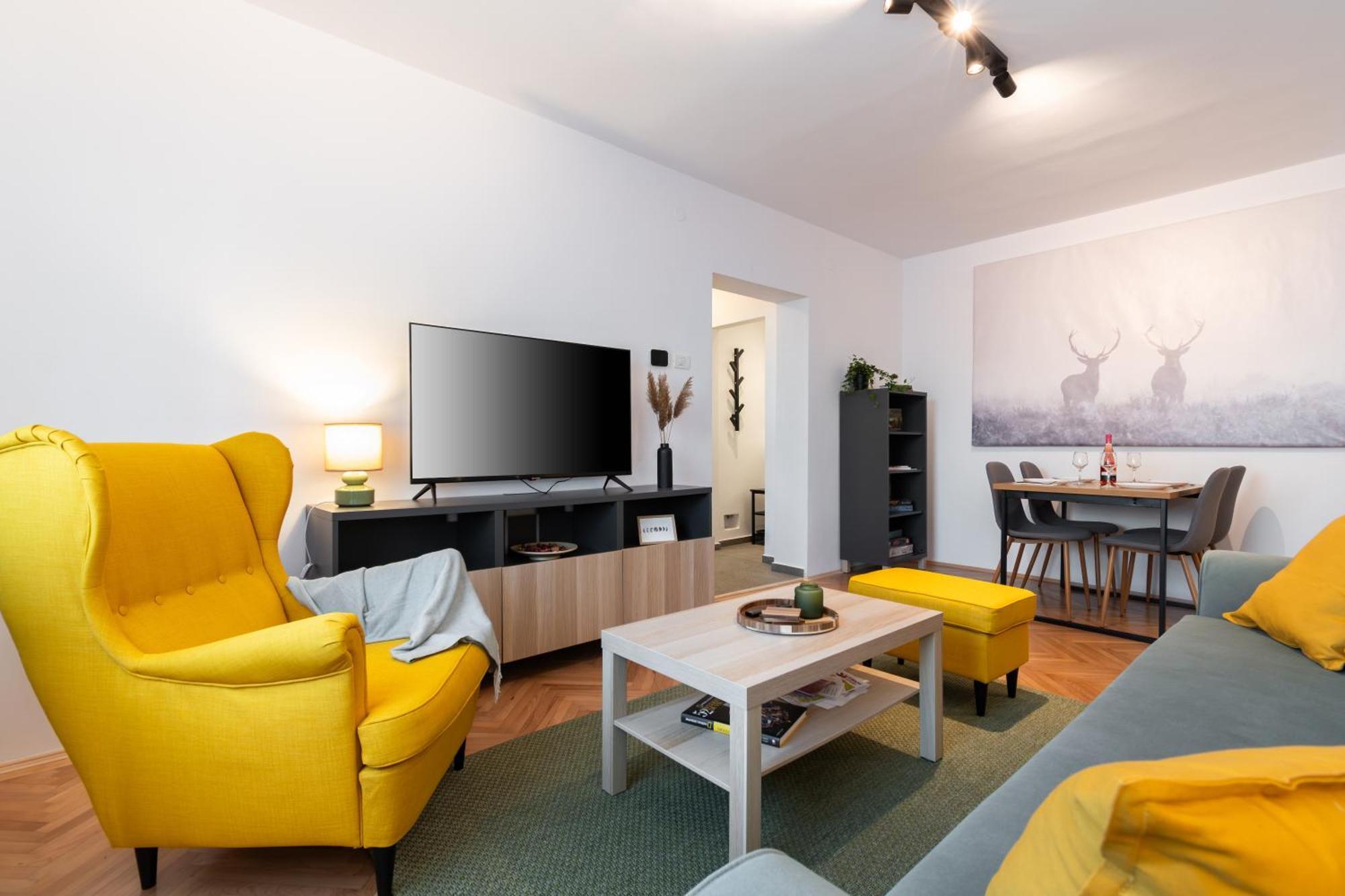 The Cozy Deer Apartment 시나이아 외부 사진